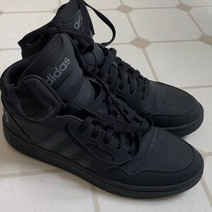 Men’s high top sneakers